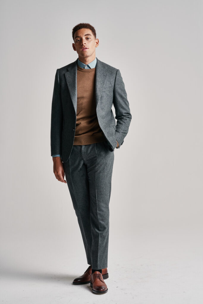 CC09 Mid Grey Flannel Suit - The Bookworm | Café Costume