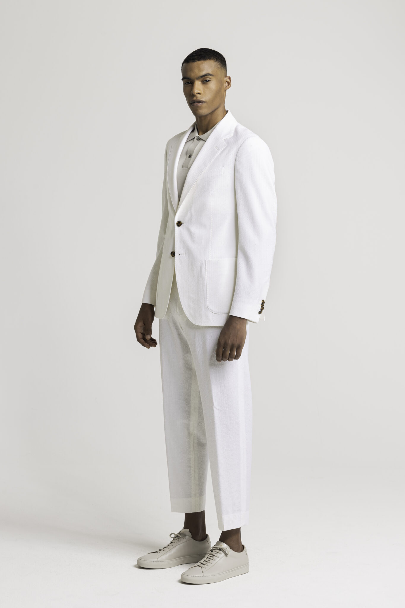 CC47 White Seersucker Suit - Master of Elements | Café Costume
