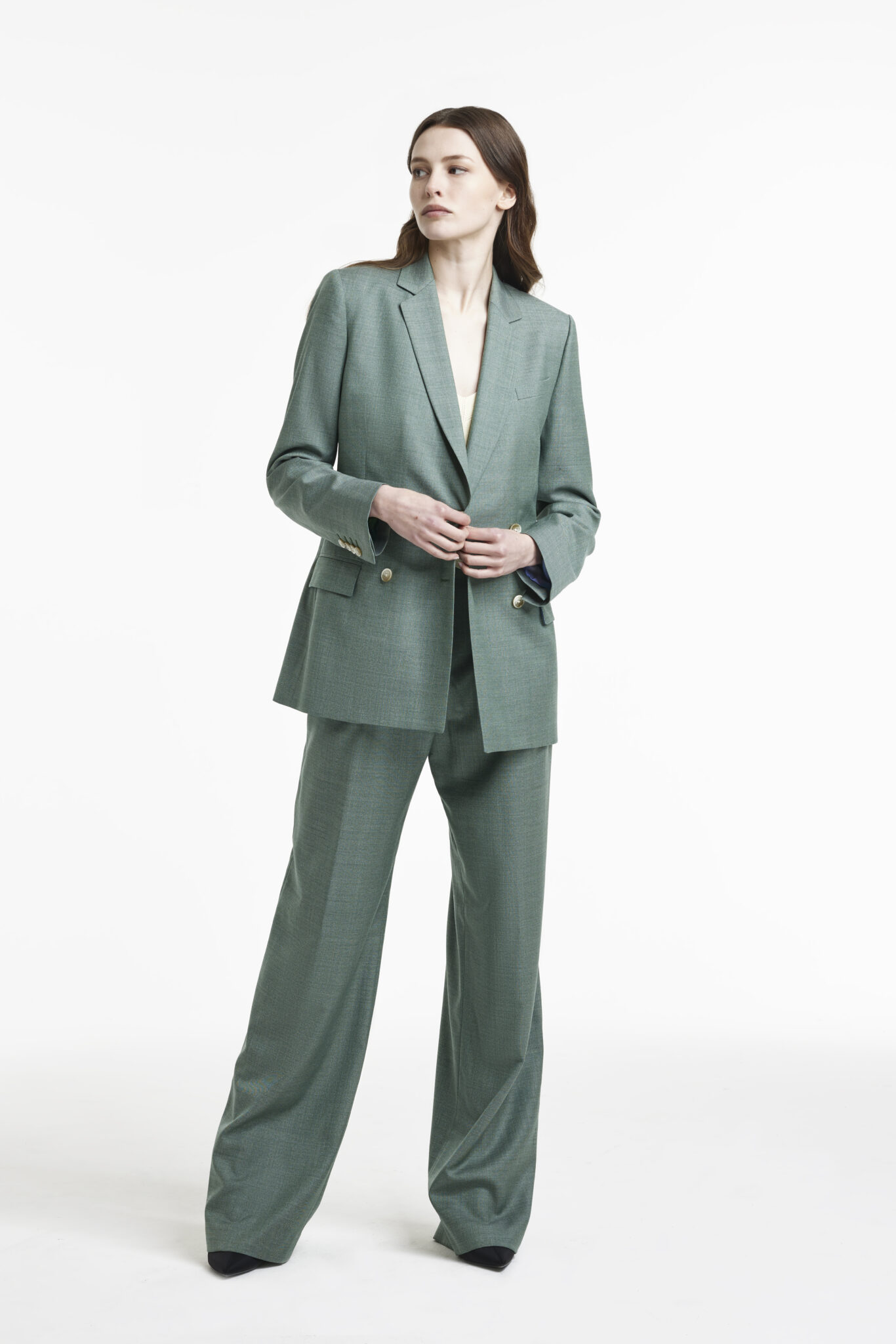 Calming Green Suit in a Casual Fit – Sonoma - Café Costume